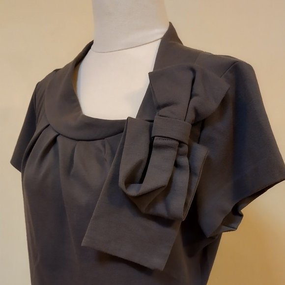 Retro style top with collar detail in brown - Picture 3 of 4